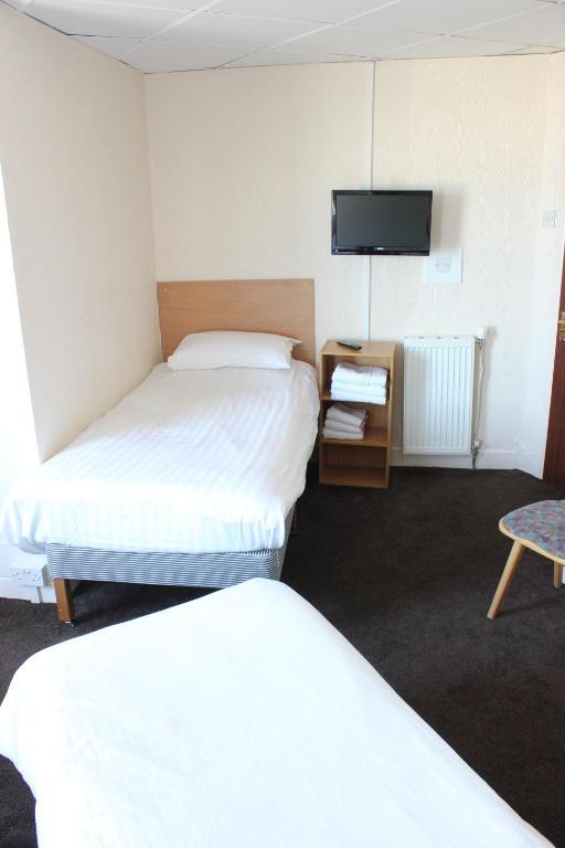 Hotel The Colwyn - Near Pleasure