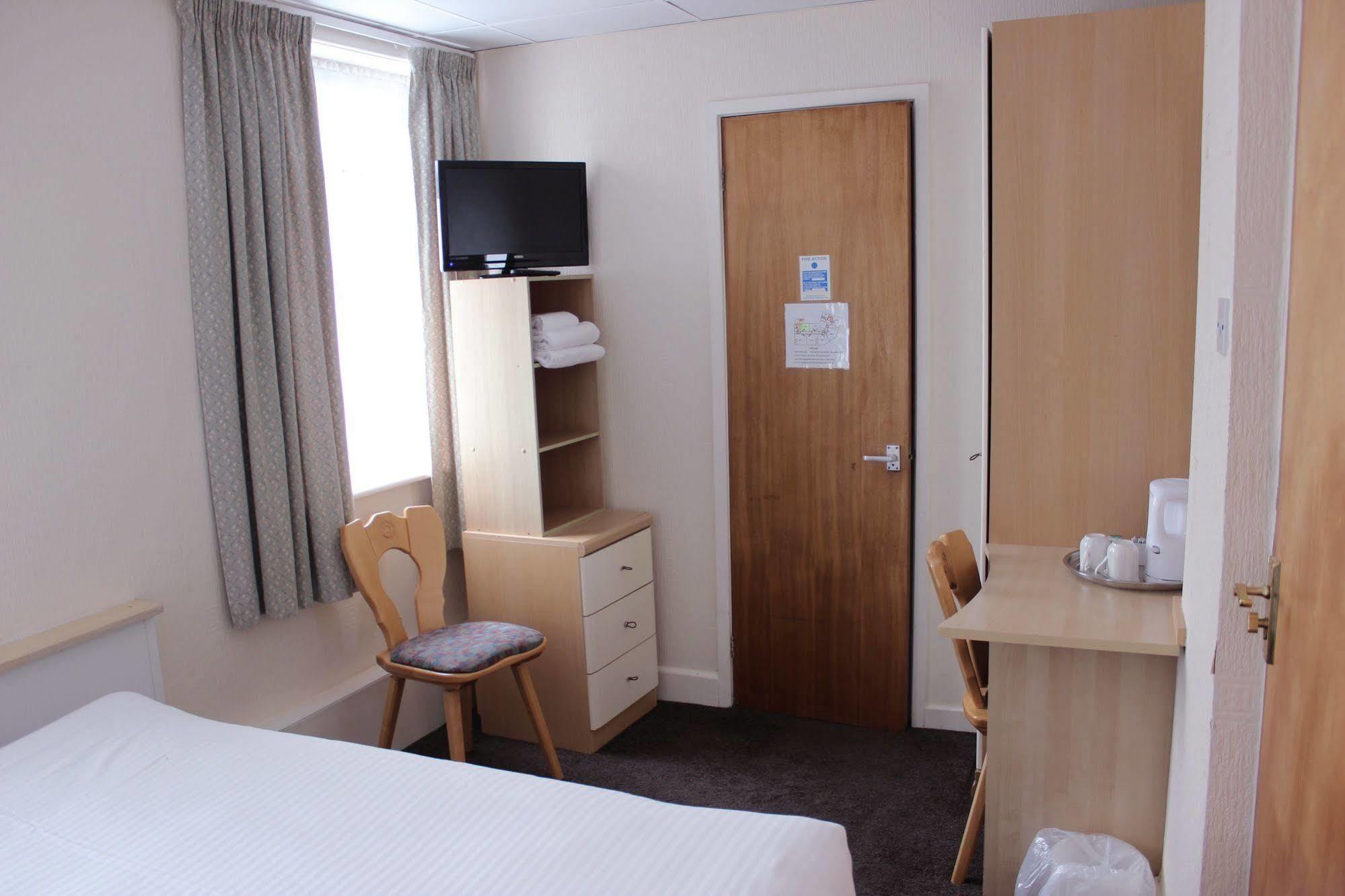 The Colwyn - Near Pleasure Blackpool