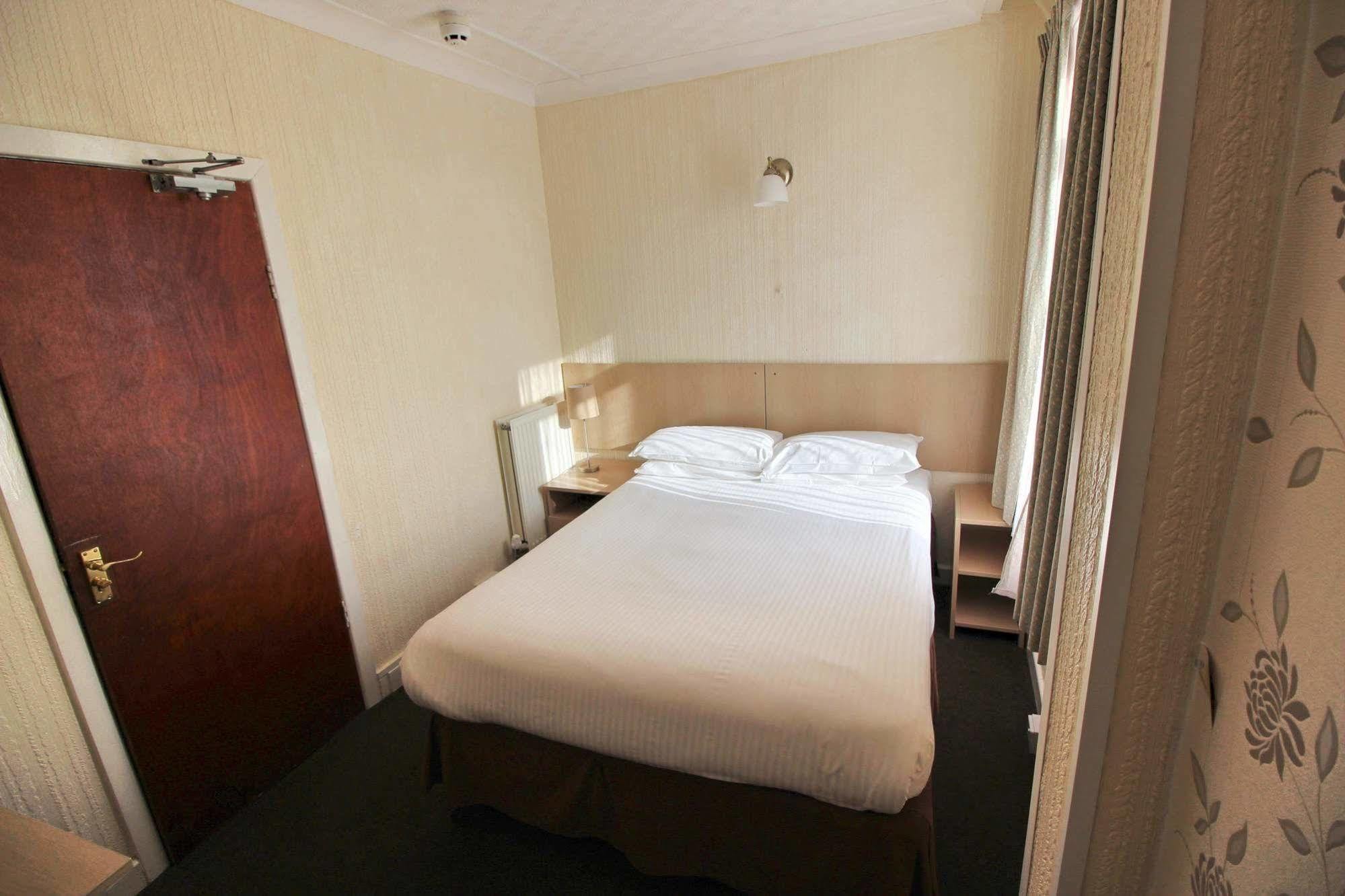 The Colwyn - Near Pleasure Blackpool