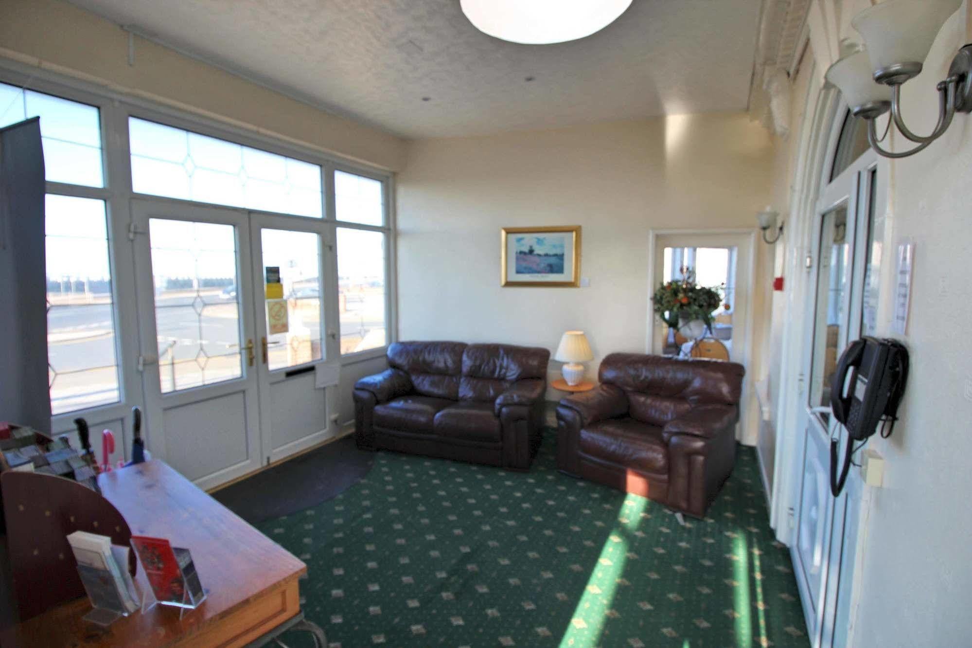 The Colwyn - Near Pleasure Hotel